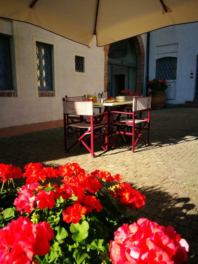 Castello Di Fulignano Isalfredo Ground Floor Apartment Сан-Джиминьяно Экстерьер фото